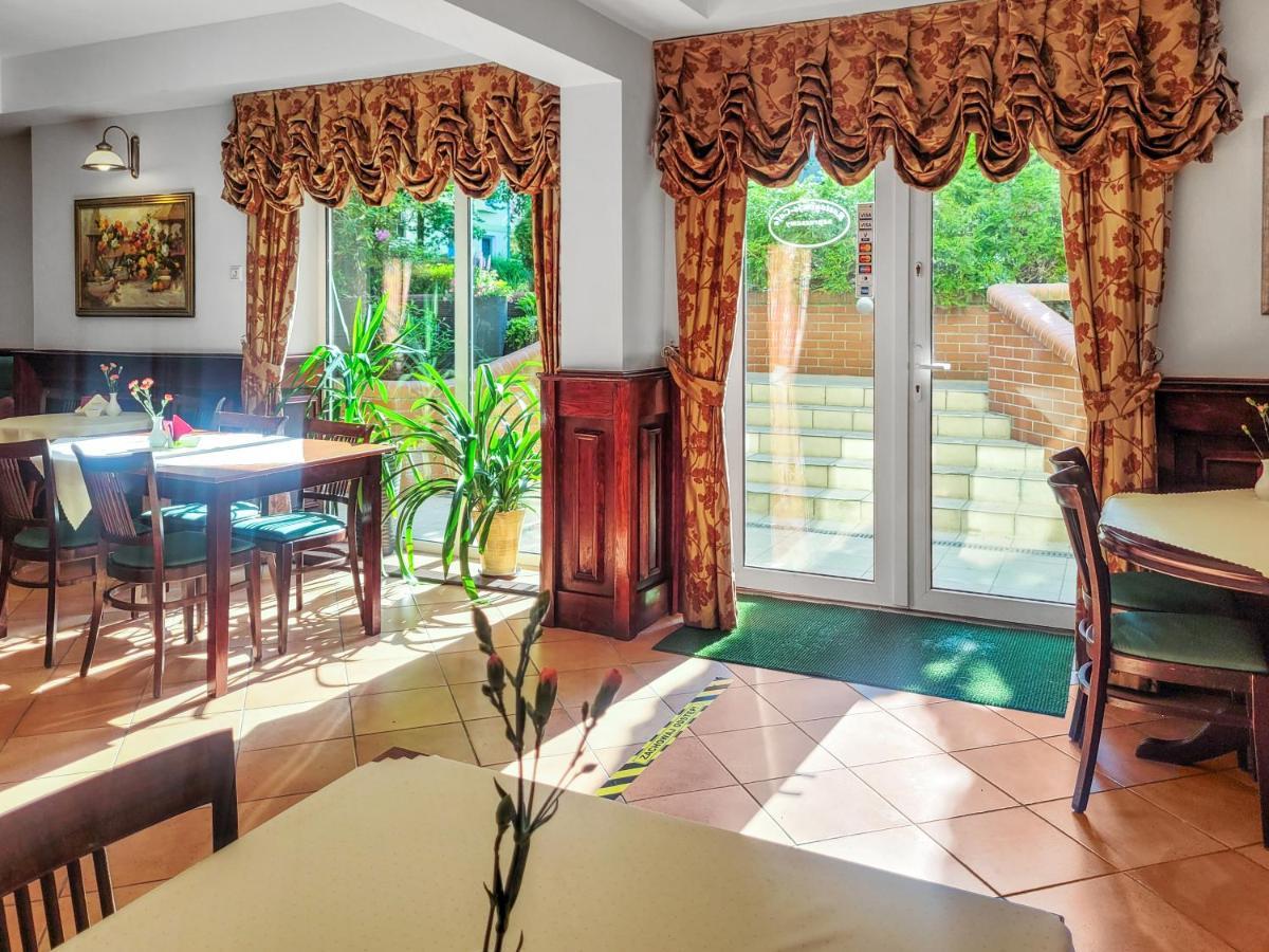 Villa Jedynak シフィノウイシチェ エクステリア 写真